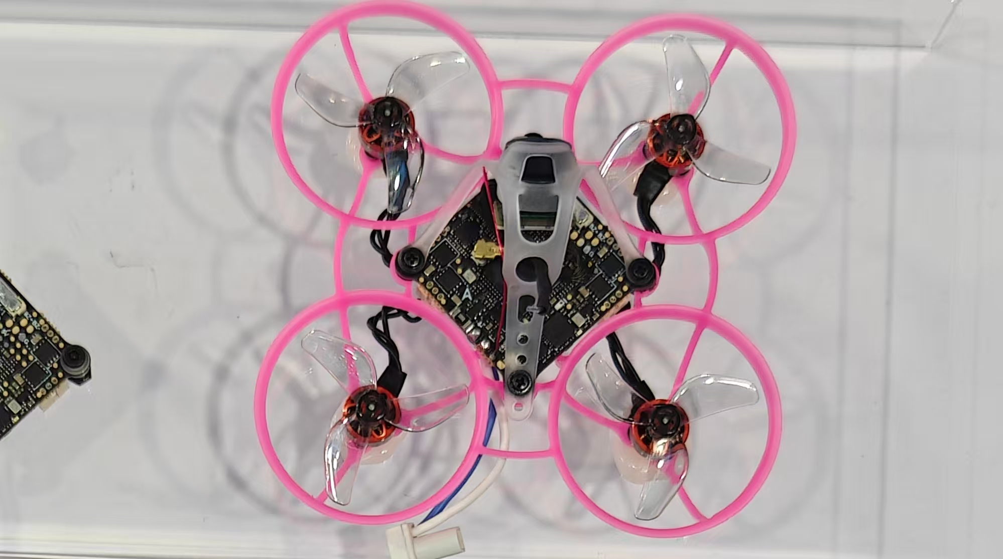 วิธีเลือกเลนส์ FPV ในสภาวะแสงน้อย: F1.0 กับ IR